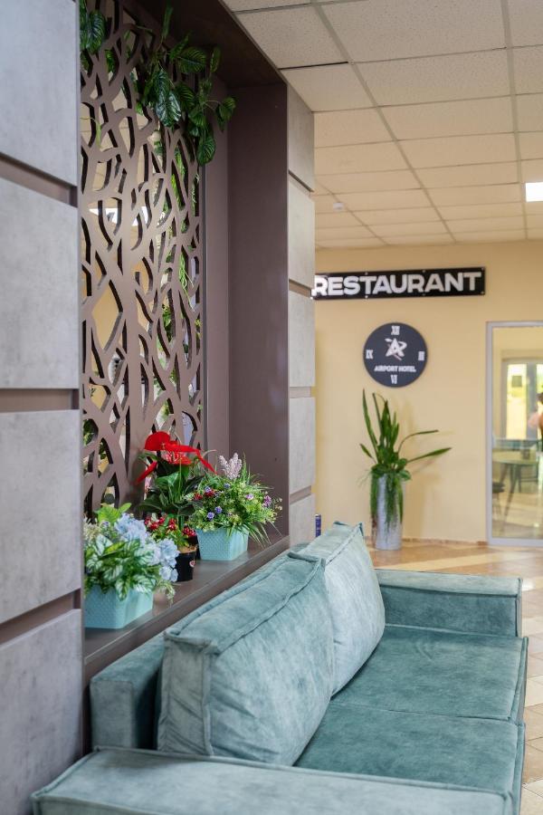 Aktau Airport Hotel Zewnętrze zdjęcie
